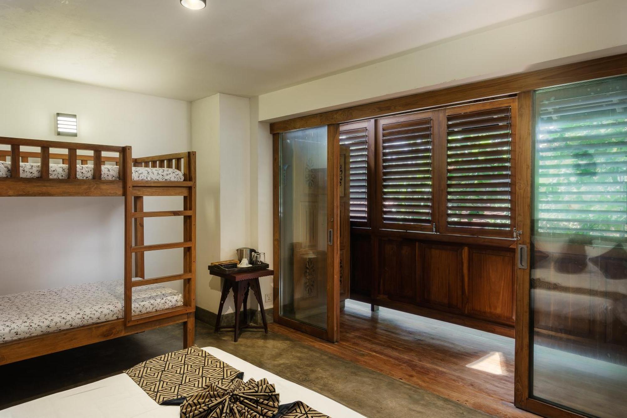 Royal Indigo Villa أونا واتونا المظهر الخارجي الصورة