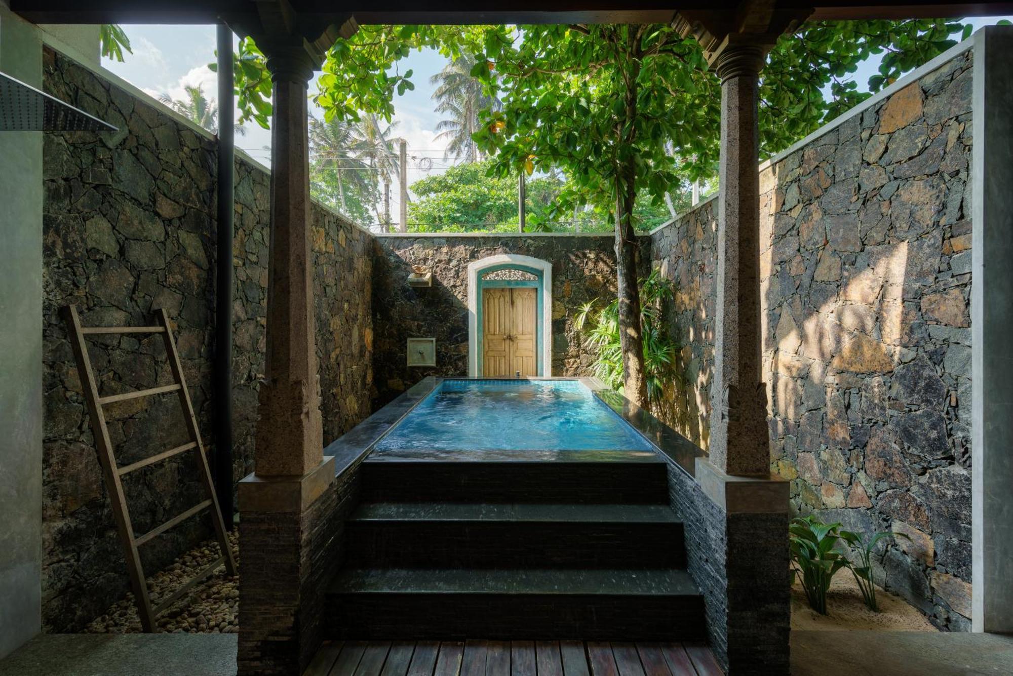 Royal Indigo Villa أونا واتونا المظهر الخارجي الصورة