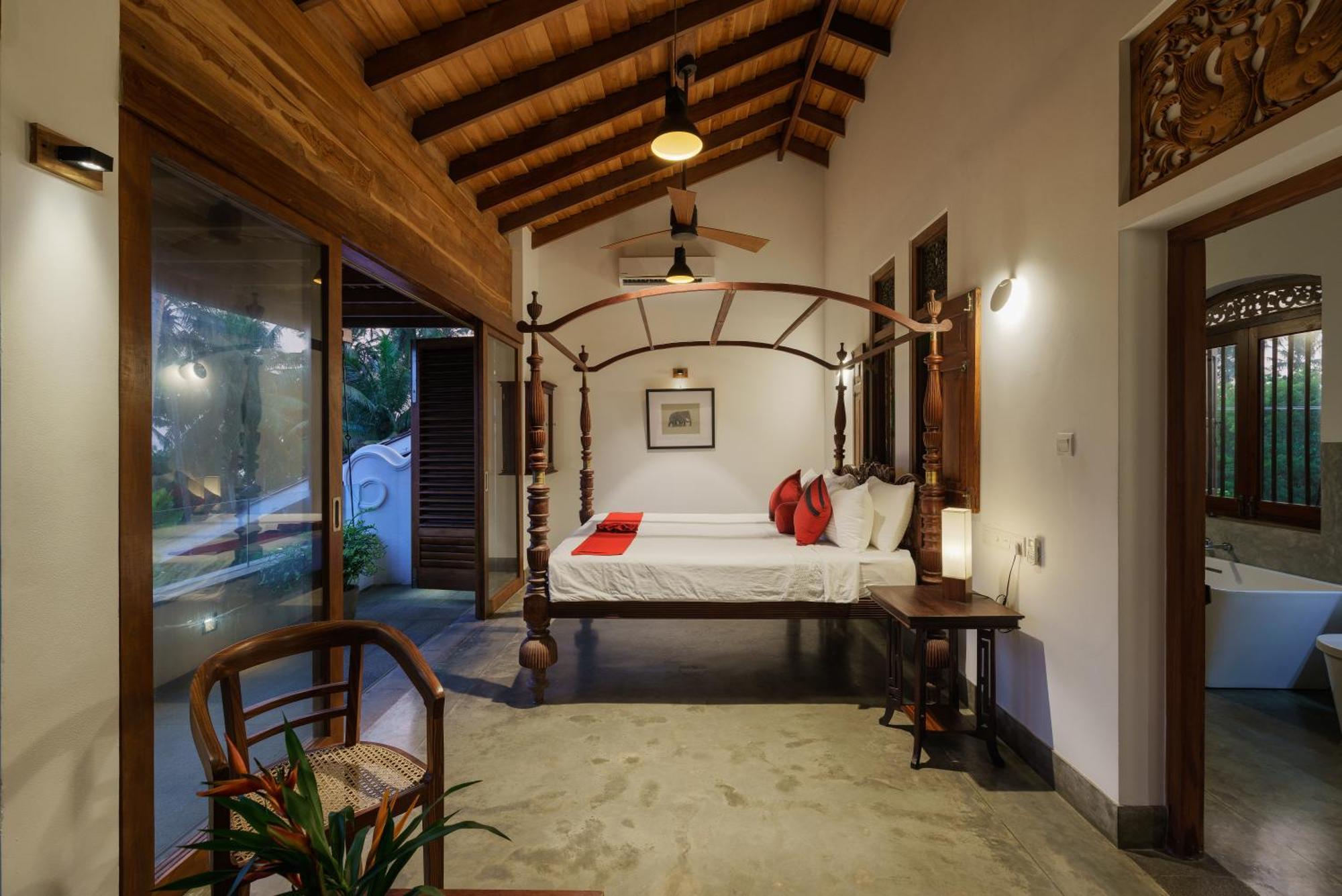 Royal Indigo Villa أونا واتونا المظهر الخارجي الصورة